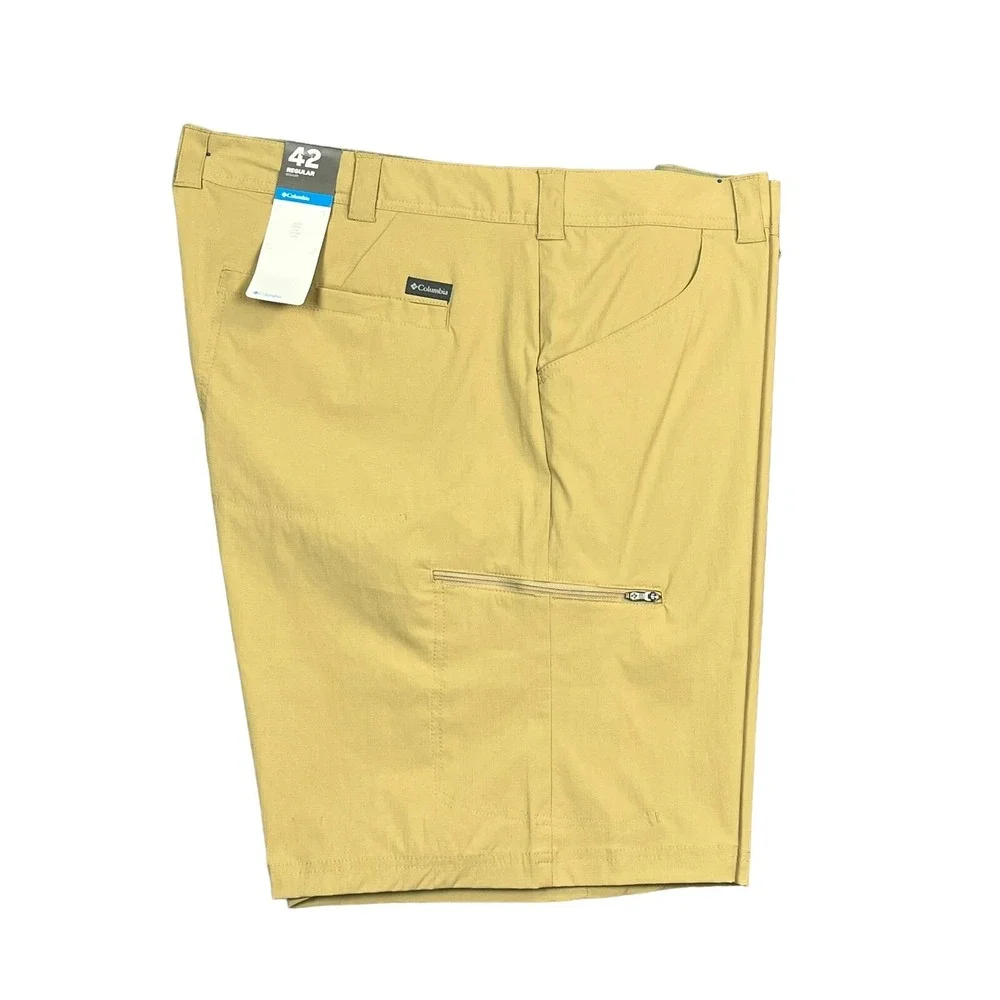 Columbia Men's Chino Shorts Size 42 Tan Khaki Nylon Omni Shield Moisture-wicking